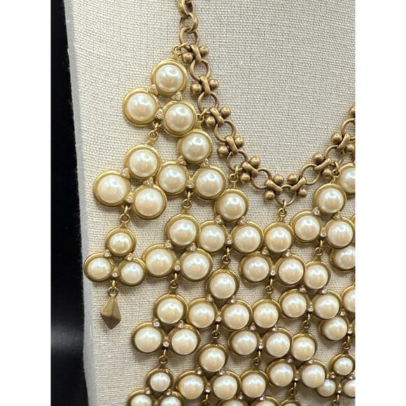 Stella & Dot Pearl Bib Necklace in Gold Tone Metal - Picture 2 of 7